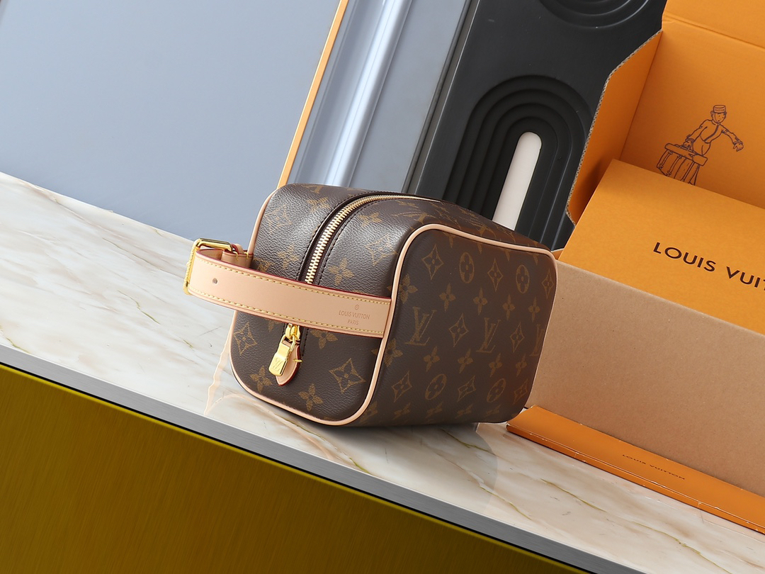 ルイ・ヴィトン ロッカー ドップ･キット