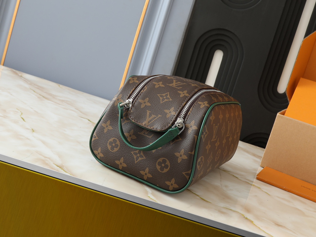 ルイ・ヴィトン ドップ･キット