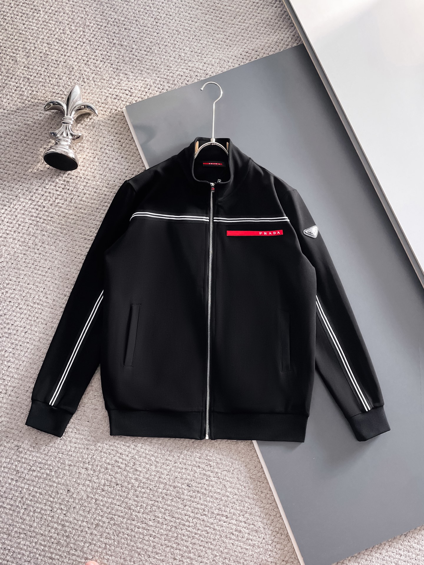 プラダ「Prada」メンズ  カジュアルスポーツセット