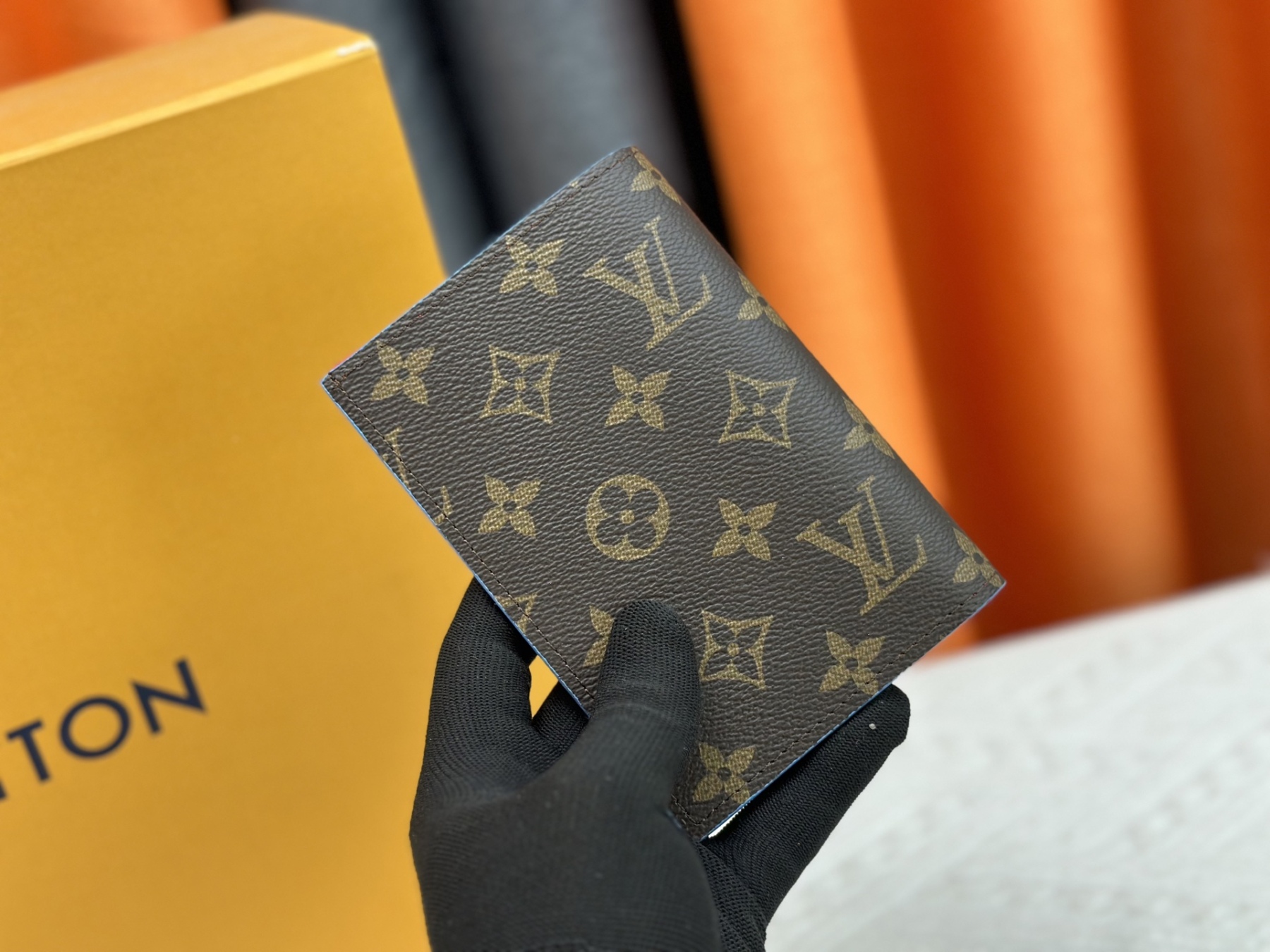 ルイ・ヴィトン パスポートカバー クーヴェルテュール･パスポール