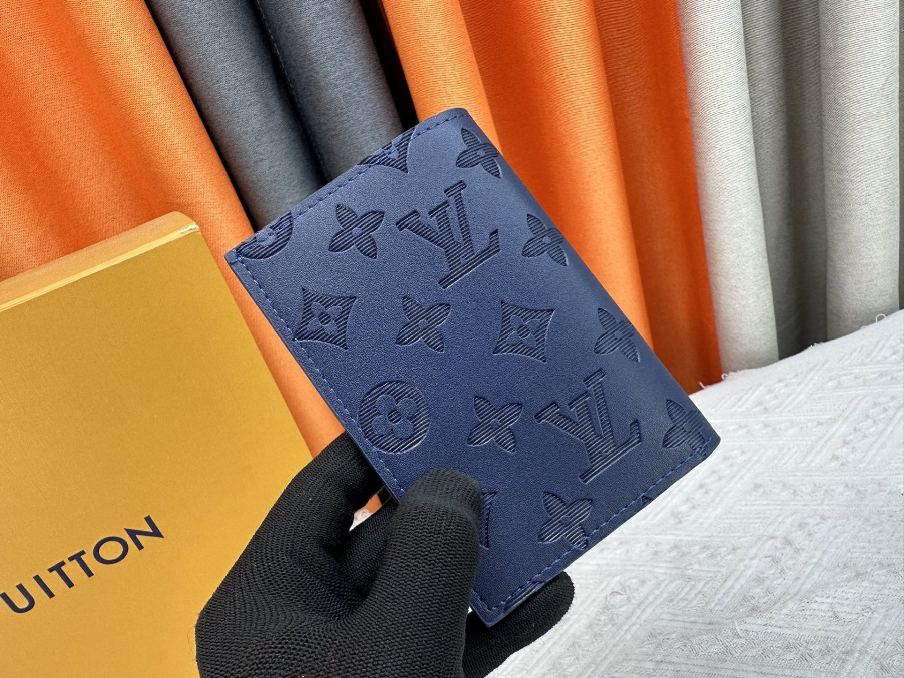 ルイ・ヴィトン パスポートカバー クーヴェルテュール･パスポール