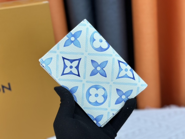 ルイ・ヴィトン パスポートカバー クーヴェルテュール･パスポール