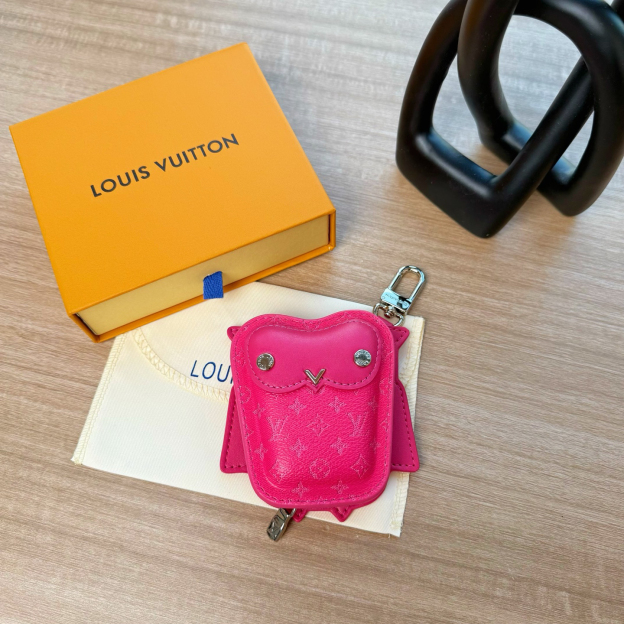 ルイ・ヴィトン バッグチャーム･LV オウル