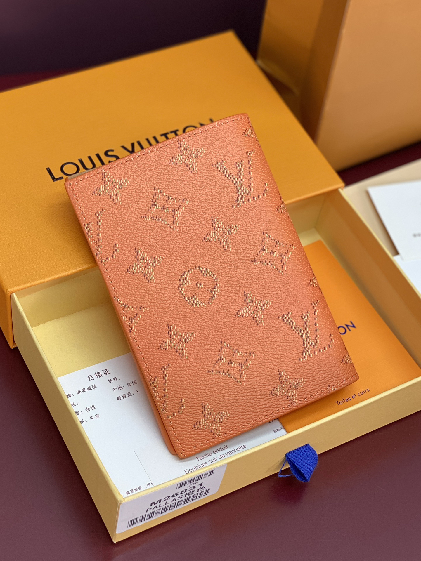 ルイ・ヴィトン パスポートカバー クーヴェルテュール･パスポール