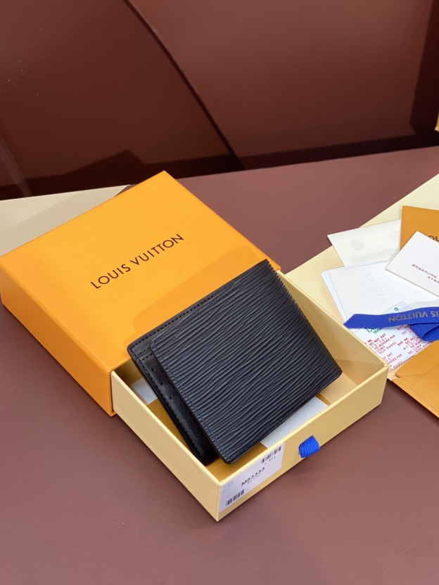 ルイ・ヴィトン ポルトフォイユ･ミュルティプル