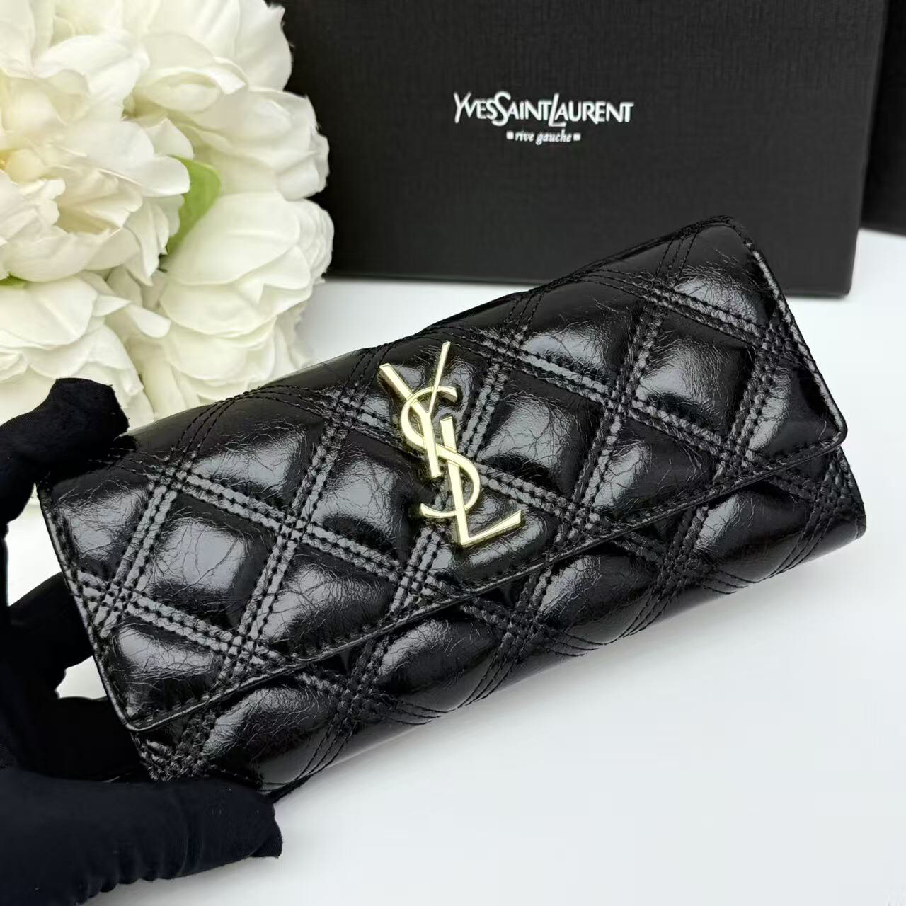 サンローラン「Saint Laurent」フラップウォレット