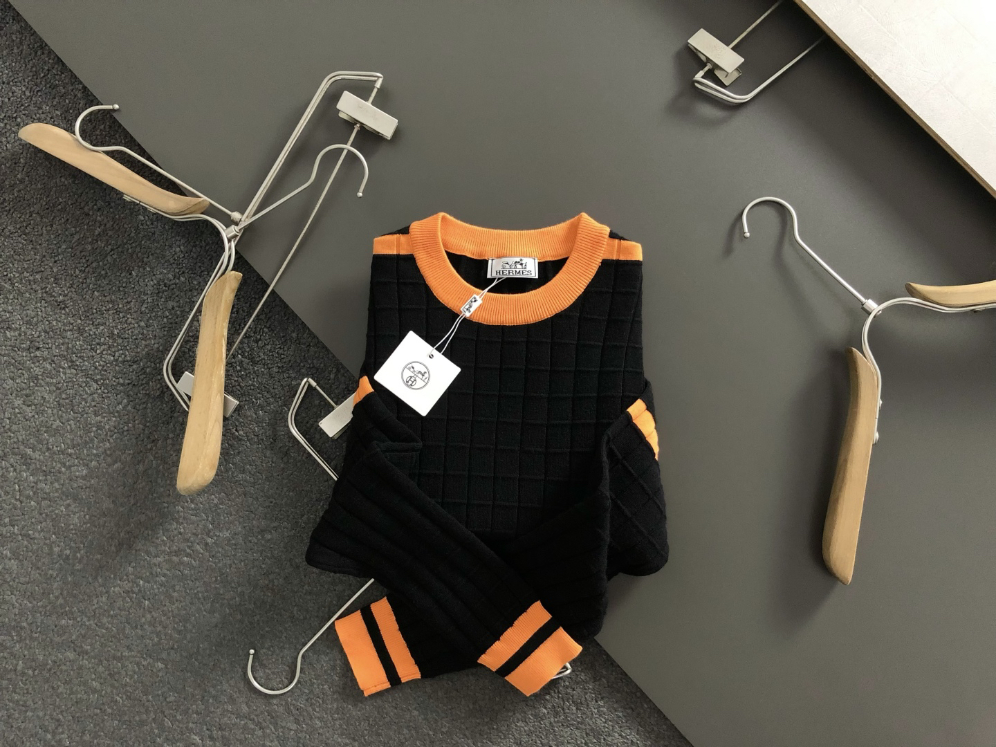 エルメス「Hermès」秋冬新作ラウンドネックスウェット