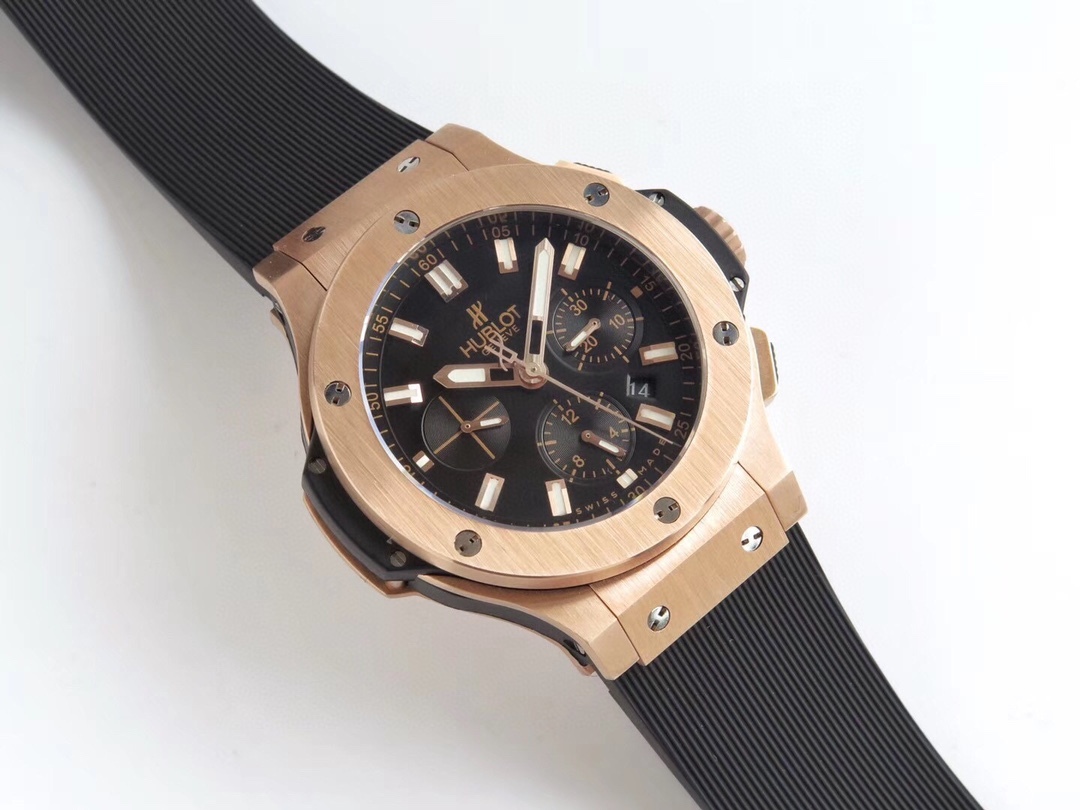 ユーボット ビッグバン 44mm