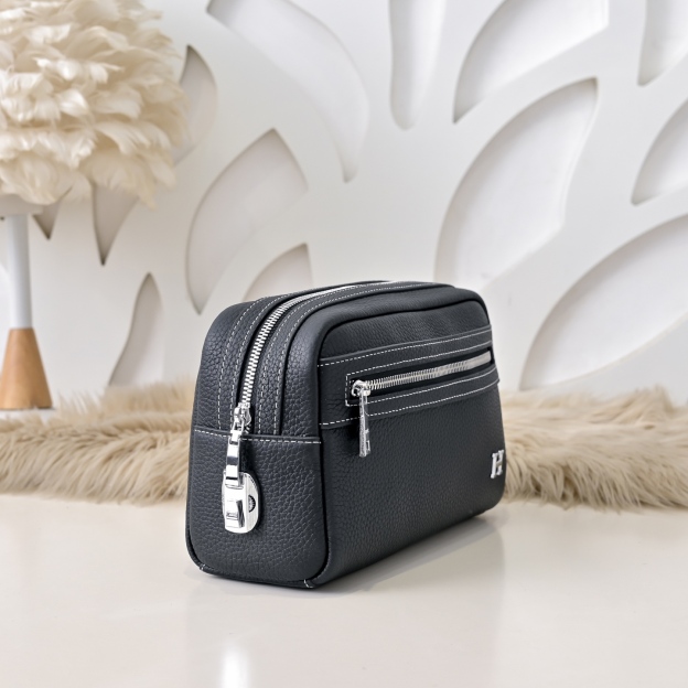 エルメス ジップ レザー クラッチバッグ