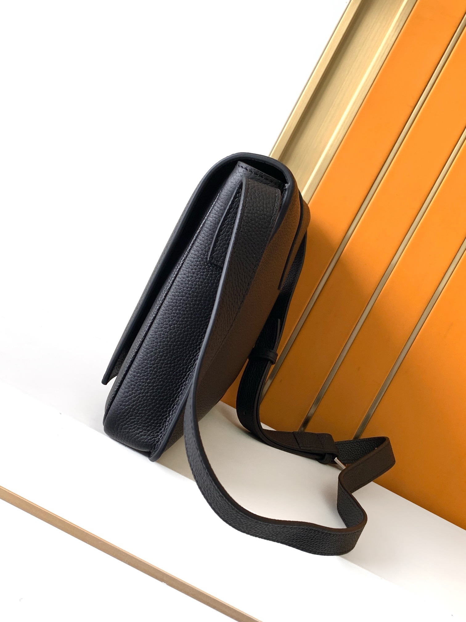 エルメス スティーブ ライト ジュニア メッセンジャーバッグ