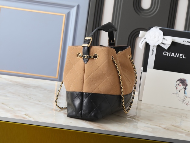 シャネル スモール ショッピングバッグ「Shopping Bag」