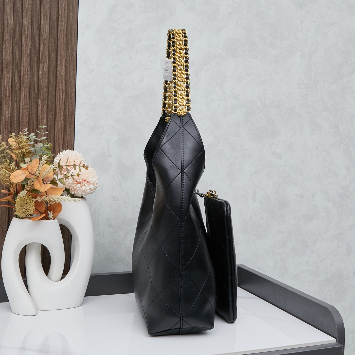 シャネル ホーボー バッグ「Hobo Bag」