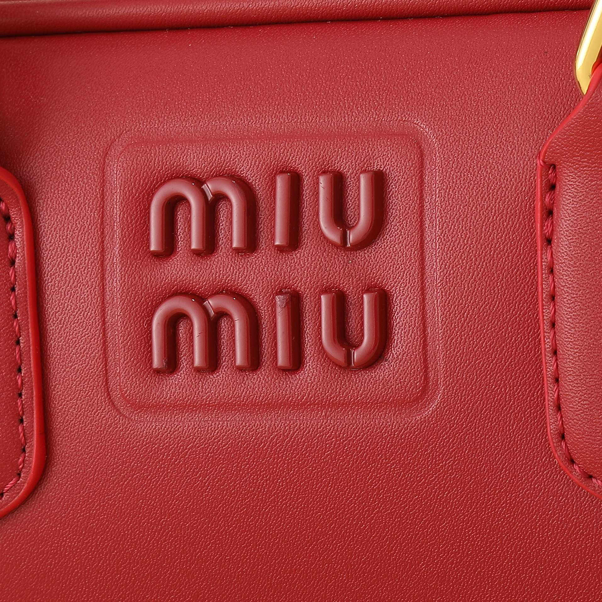 ミュウミュウ アルカディ レザー ラージバッグ「Arcadie Bag」