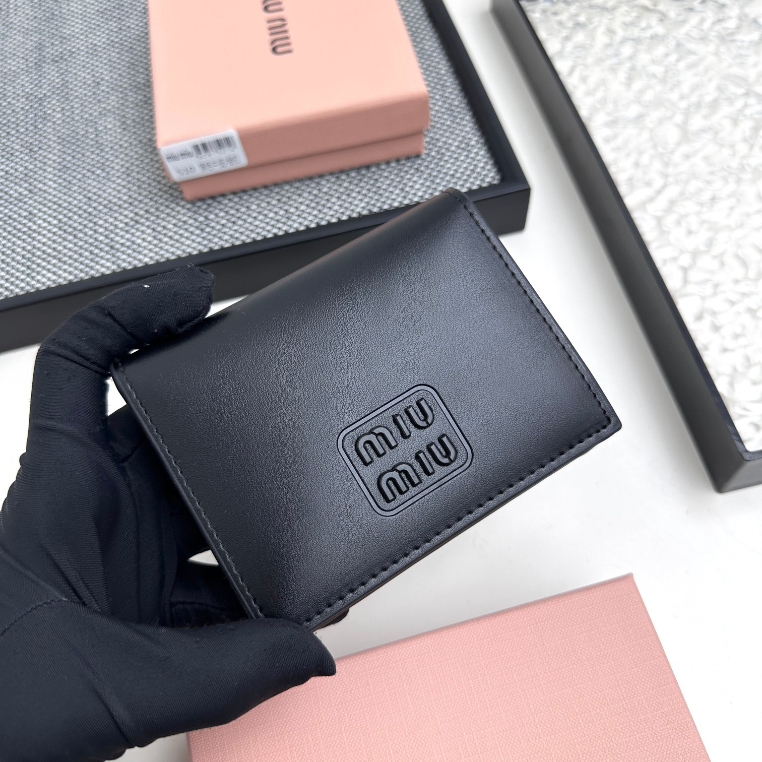 ミュウミュウ アルカディ レザー 財布「Arcadie Wallet」