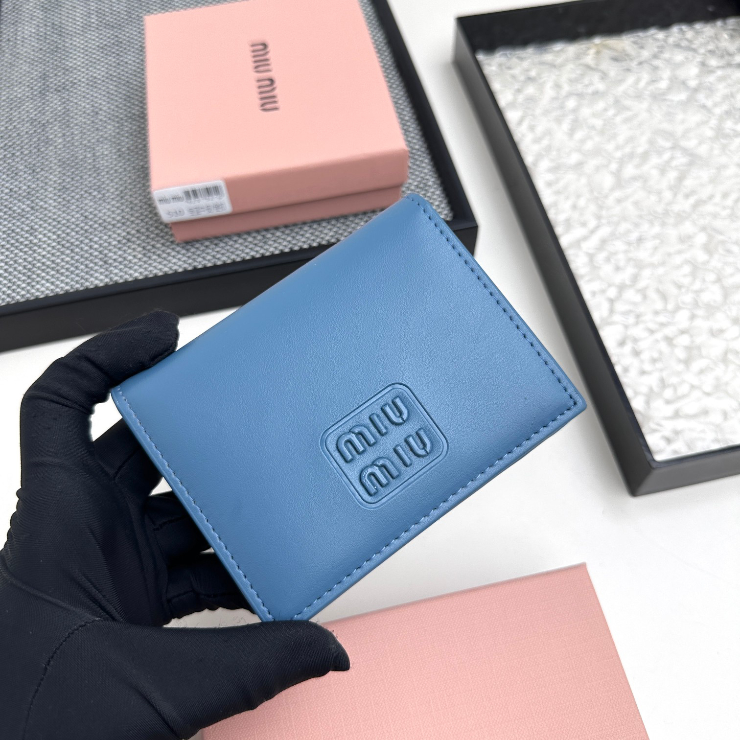 ミュウミュウ アルカディ レザー 財布「Arcadie Wallet」