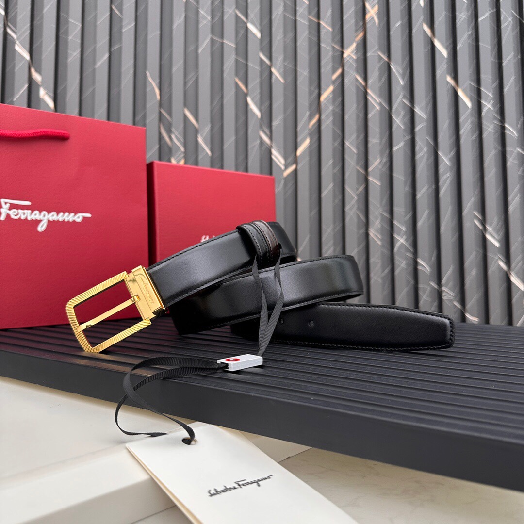 フェラガモ「Ferragamo」リバーシブルベルト