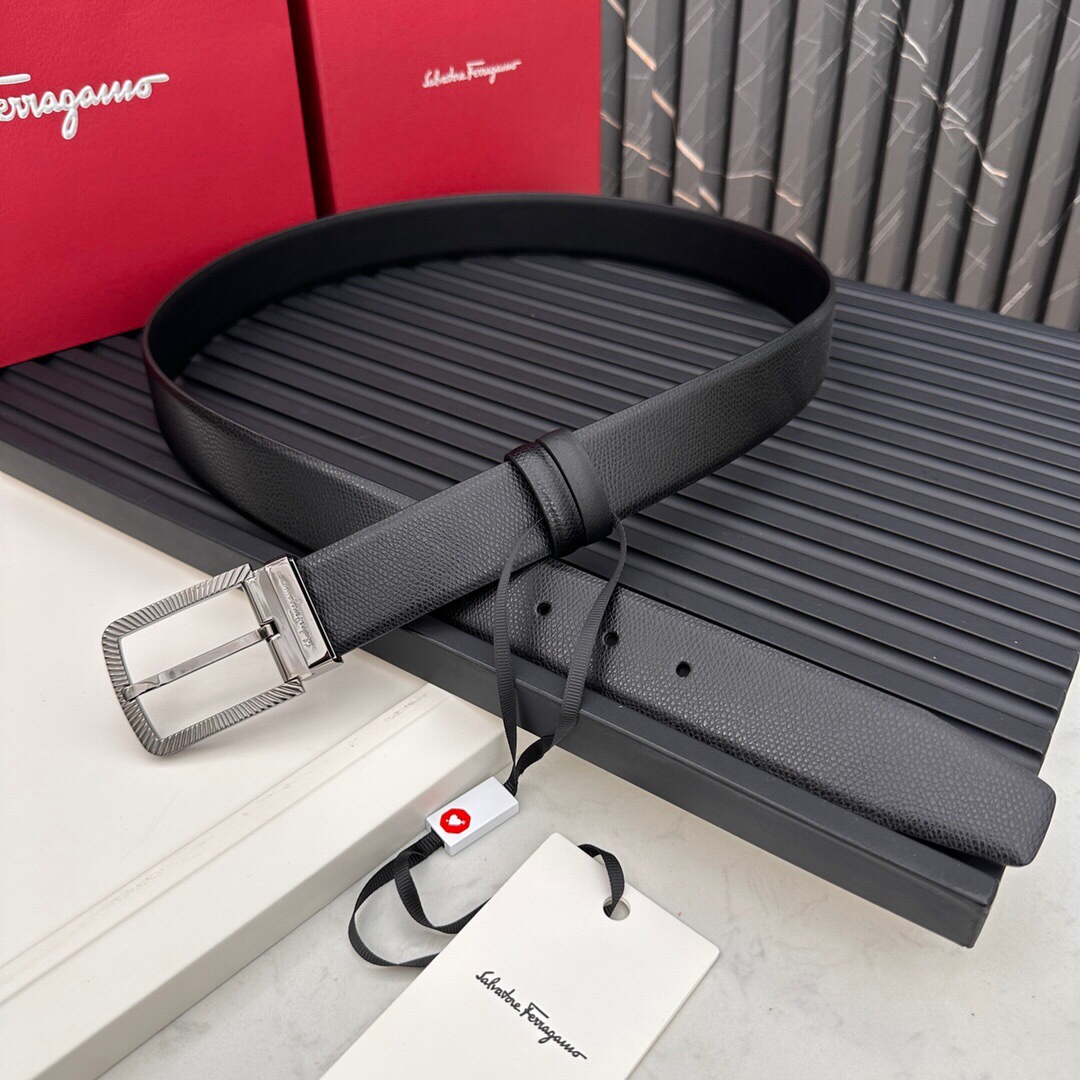 フェラガモ「Ferragamo」リバーシブルベルト