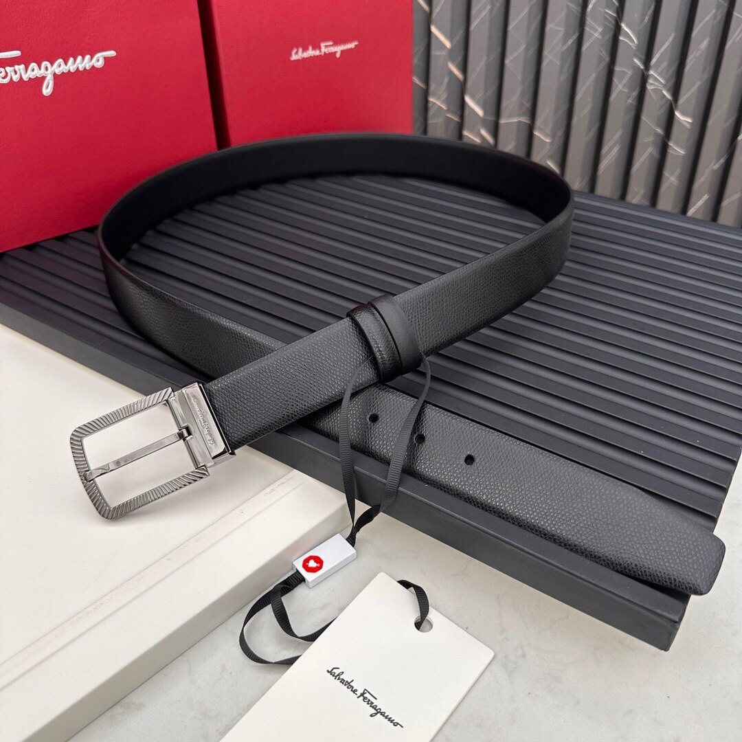 フェラガモ「Ferragamo」リバーシブルベルト