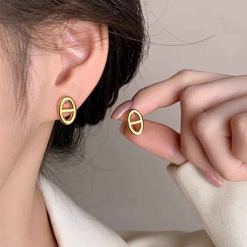 エルメス イヤリング、卓越した職人技の輝き