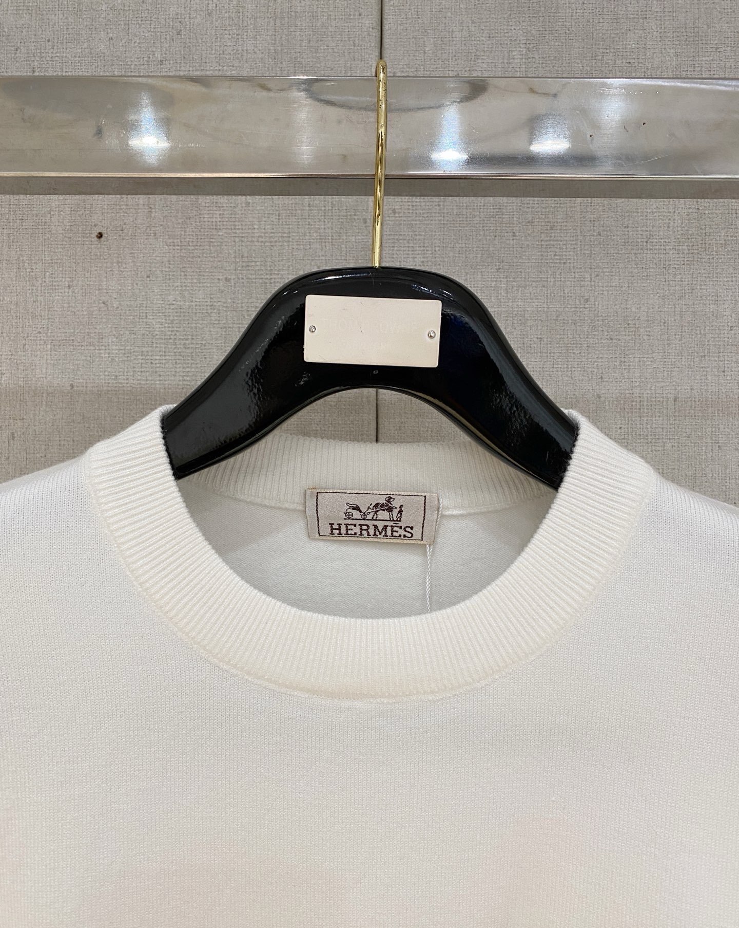 エルメス「Hermès」春季新作ラウンドネックスウェット