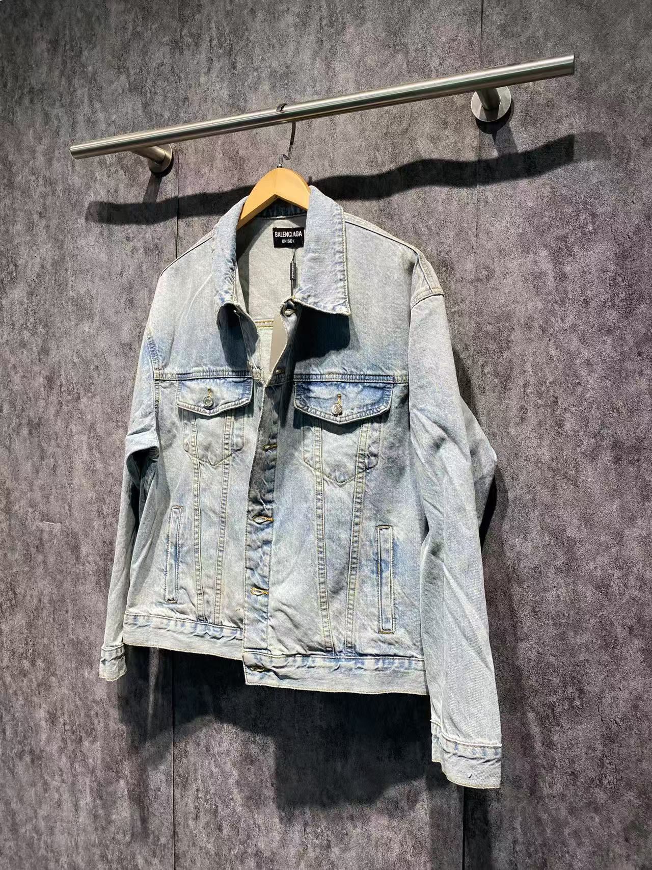 バレンシアガ「Balenciaga」デニムジャケット クラシック リデザイン