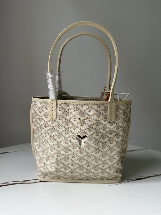 ゴヤール「Goyard」 Saint Louis PM サンド トートバッグ