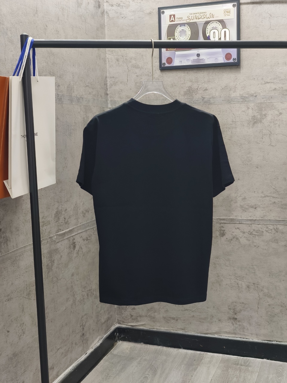 エルメス「Hermès」 クルーネックTシャツ 軽やかな着心地 春夏新作