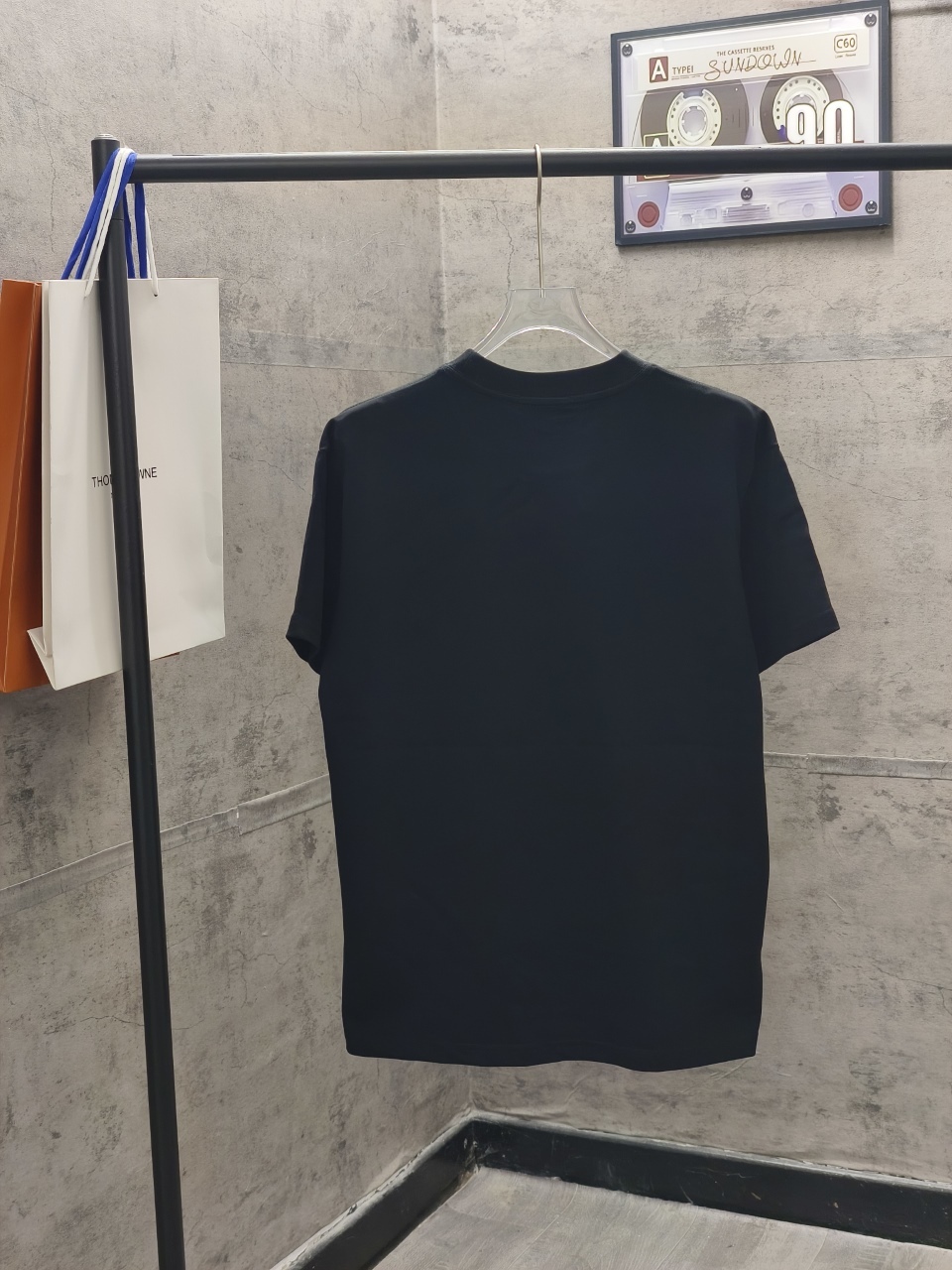 エルメス「Hermès」 クルーネックTシャツ 軽やかな着心地 春夏新作
