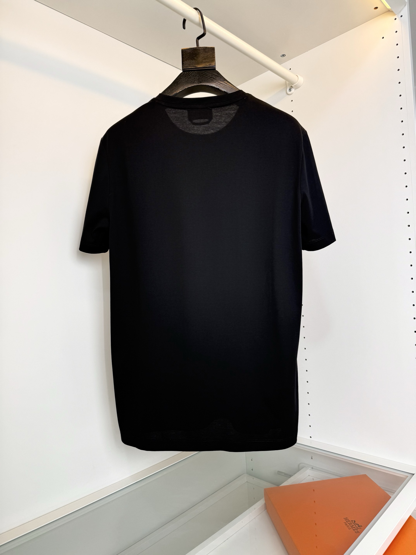 エルメス「Hermès」 クルーネックTシャツ 軽やかな着心地 春夏新作