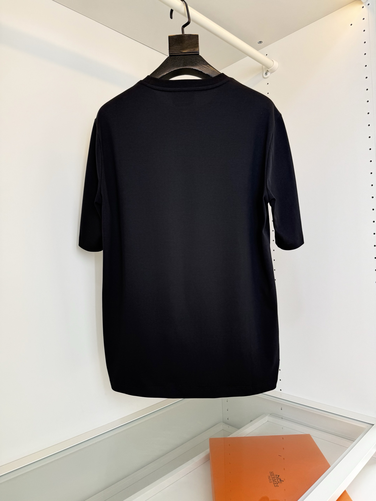 エルメス「Hermès」 クルーネックTシャツ 軽やかな着心地 春夏新作