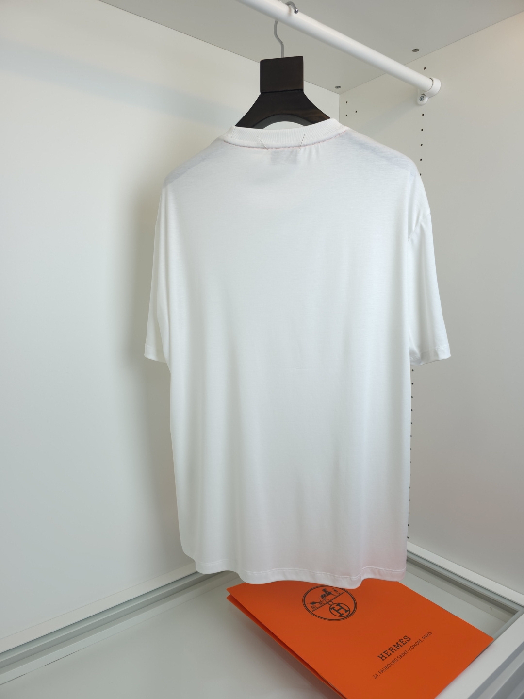 エルメス「Hermès」 クルーネックTシャツ 軽やかな着心地 春夏新作