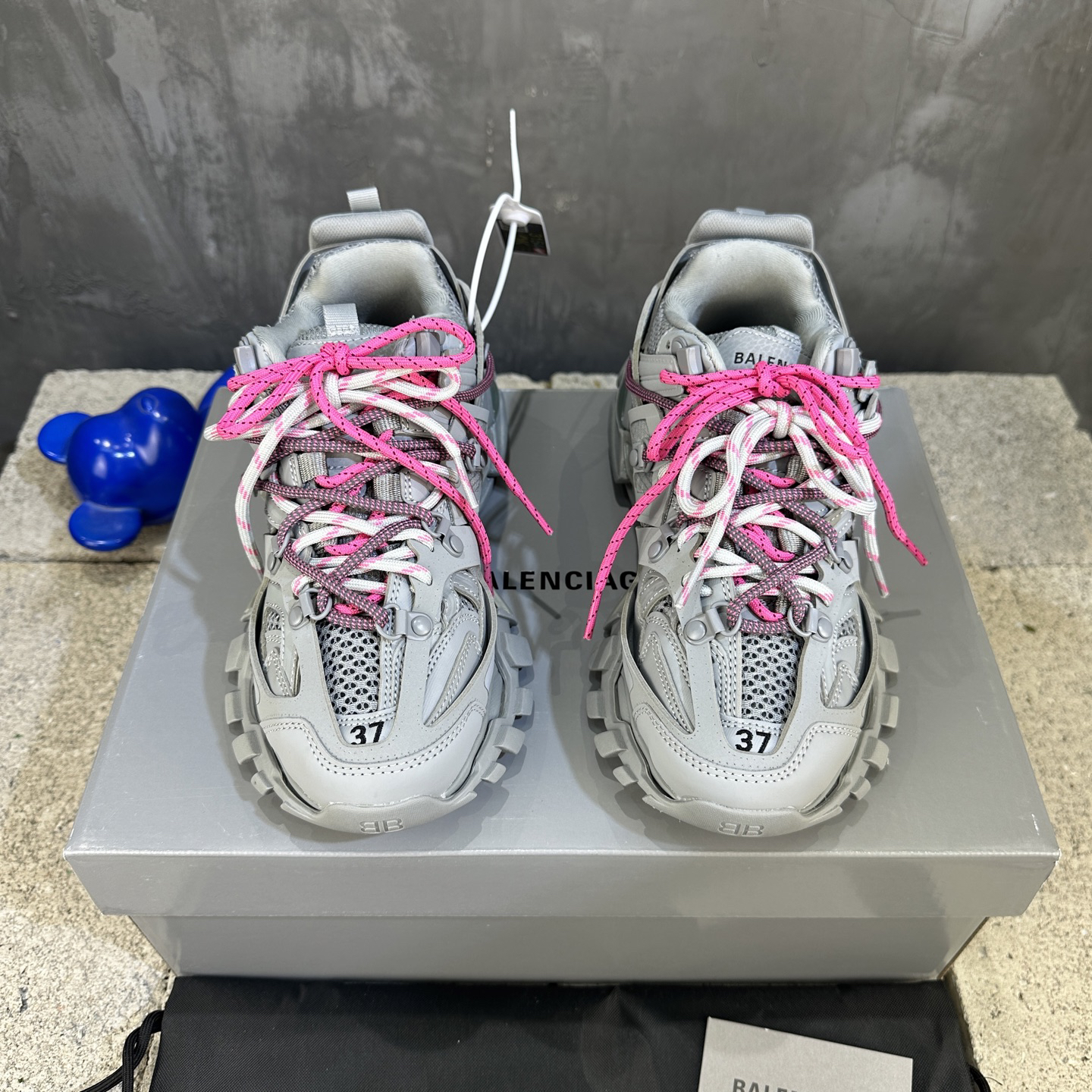 バレンシアガ「Balenciaga」 Sneaker Tess 3.0 Outdoorコンセプトスニーカー