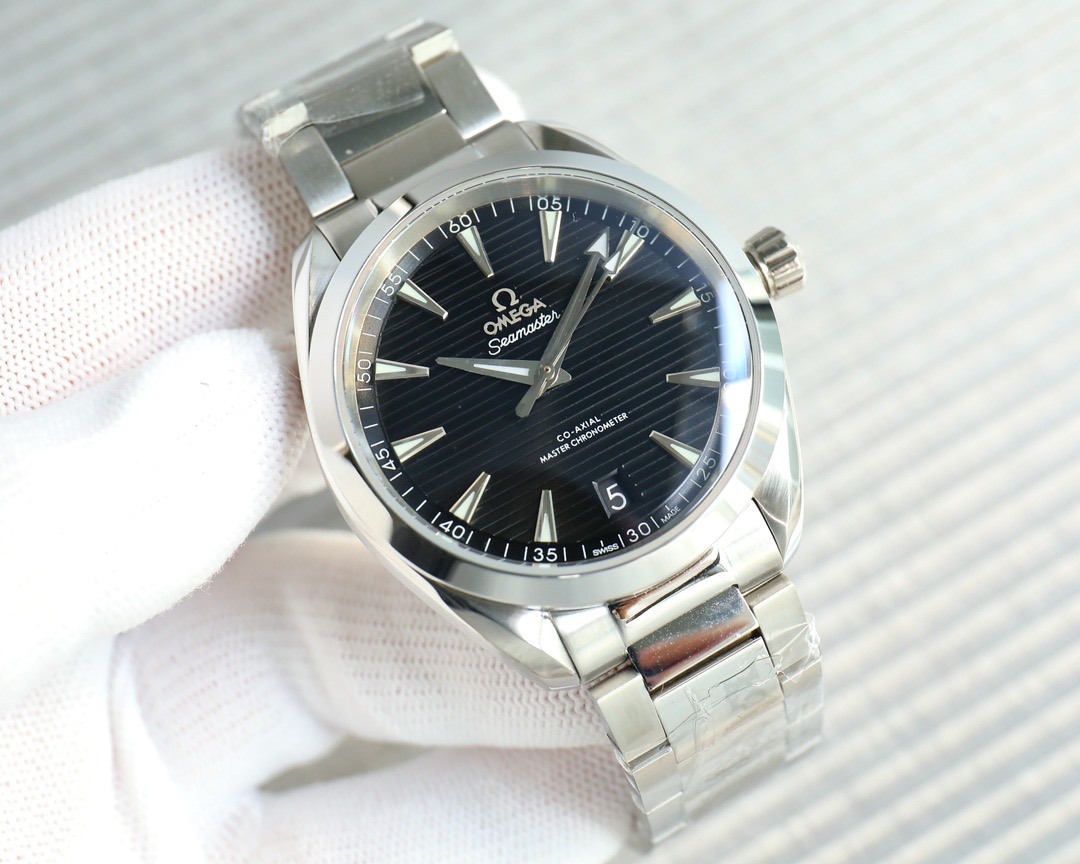 オメガ［Omega］シーマスター ダイバーズ メンズ ウォッチ40MM