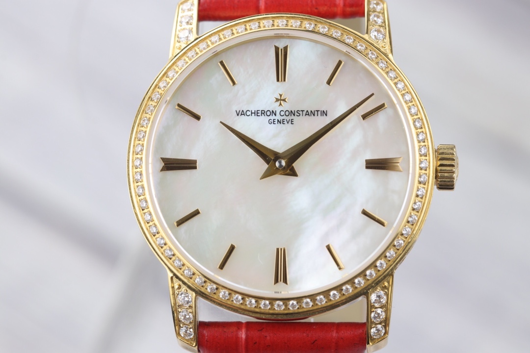 ヴァシュロン・コンスタンタン トラディショネル 33mm