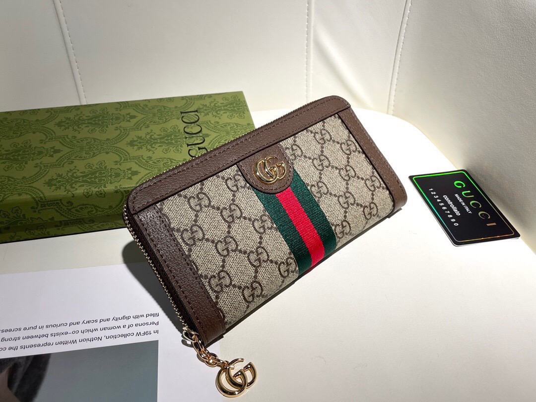 グッチ「Gucci」Marmontシリーズ ジッパーウォレット
