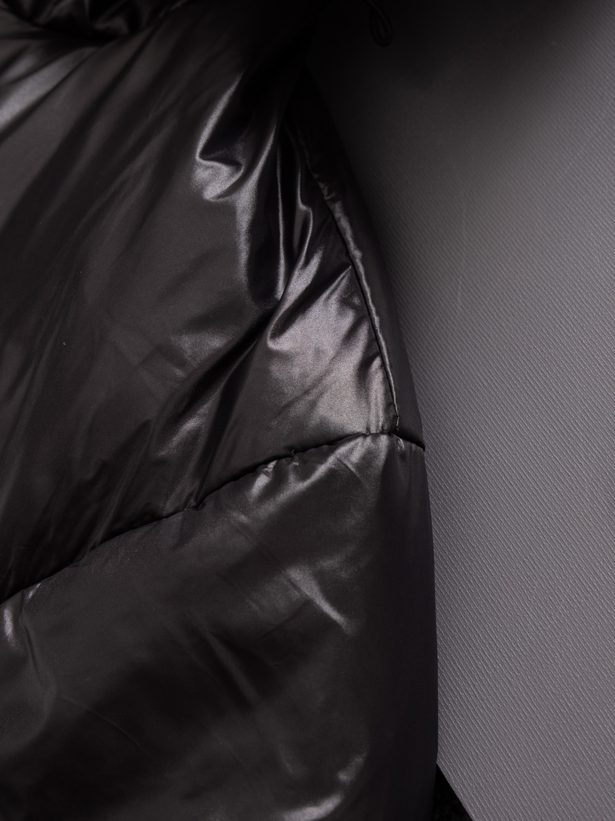 カナダグース Crofton メンズ フード付きダウンジャケット