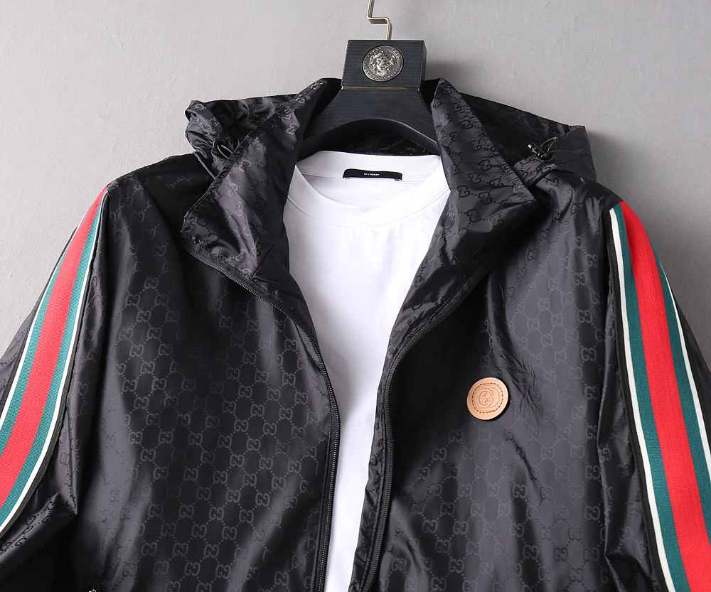 グッチ「Gucci」ファッショナブルなジャケット