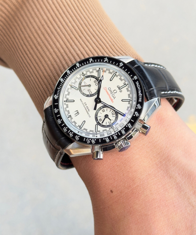 オメガ「Omega」スピードマスター レーシング マスター クロノメーター 44MM