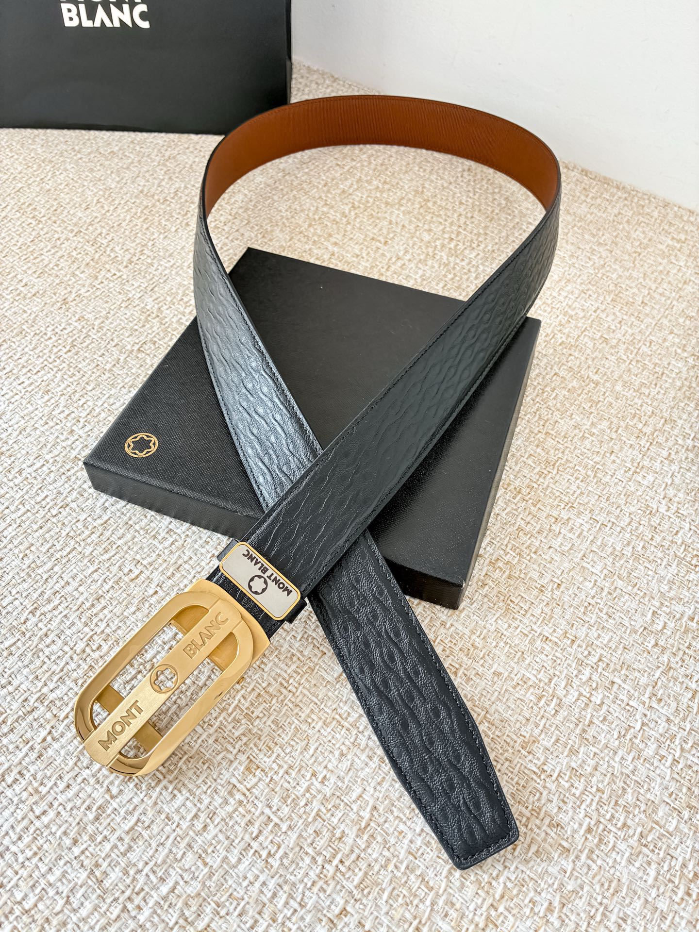 【厳選在庫】Montblanc ビジネスマン正装ベルト「全長約 100cm」