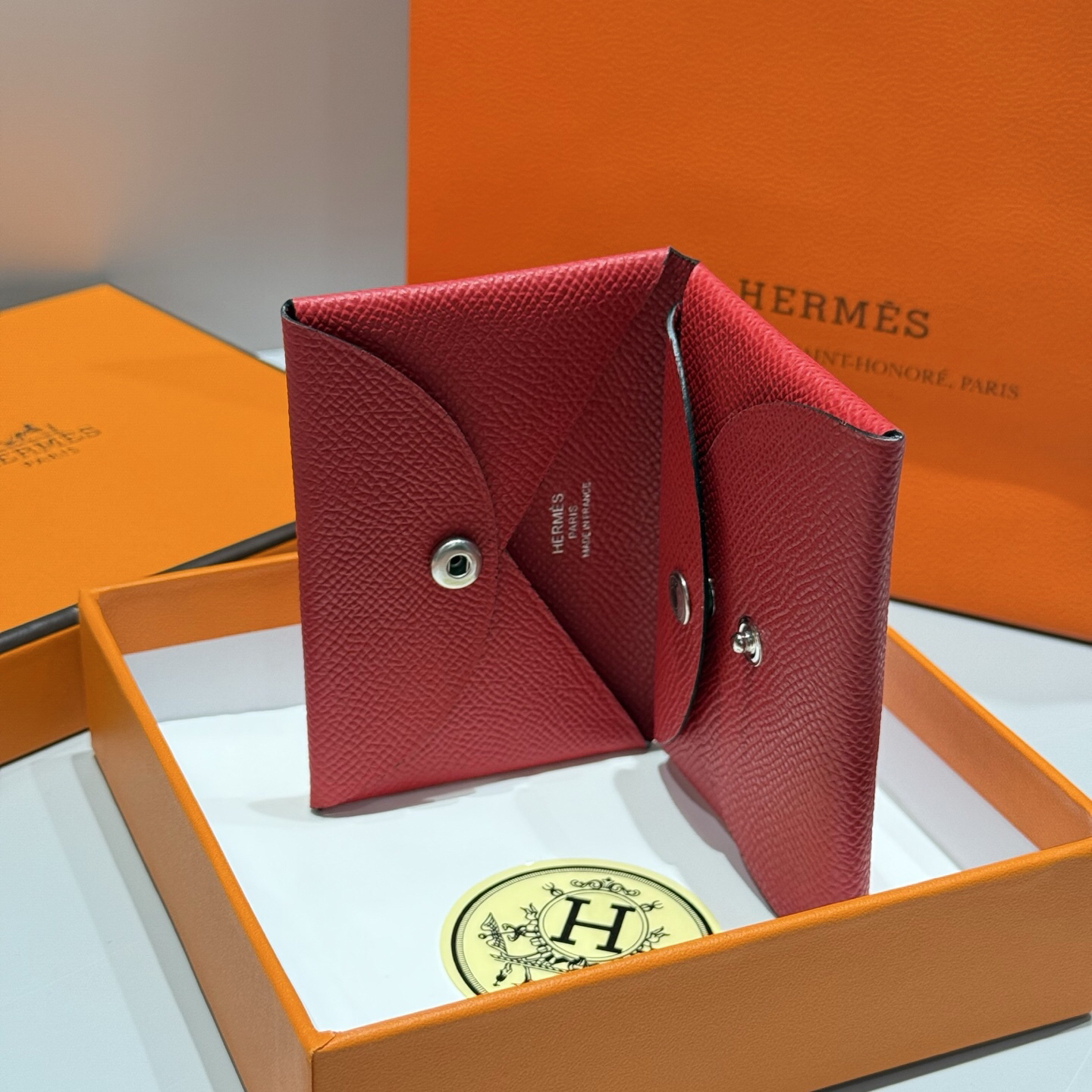 【限定新入荷】エルメス Calvi Duo 二層仕様カードケース「薄型収納」