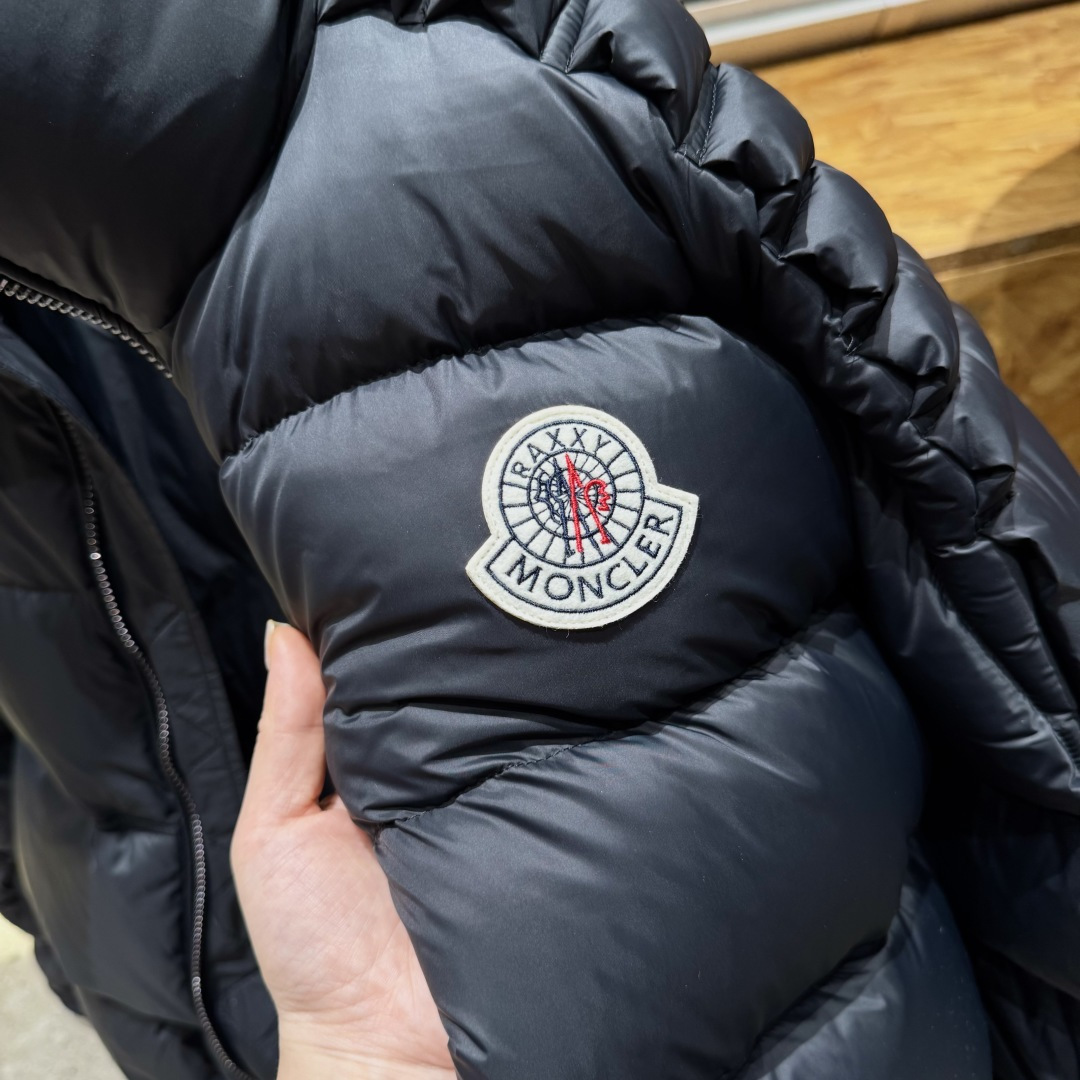 モンクレール「Moncler」 2025 サマージャケット