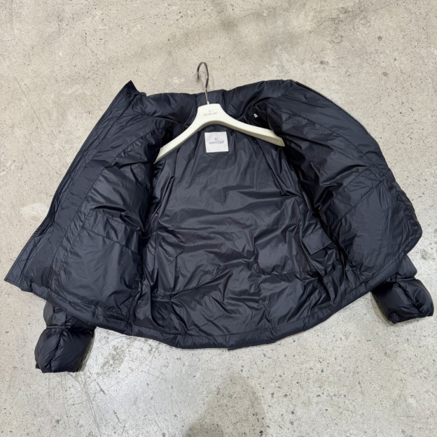 モンクレール「Moncler」 2025 サマージャケット