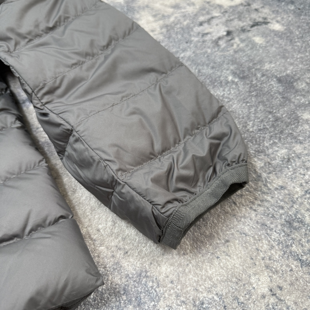 ザ・ノースフェイス メンズ フード付きダウンジャケット、ふんわりアウトドア登山ハイキング通勤ウェア