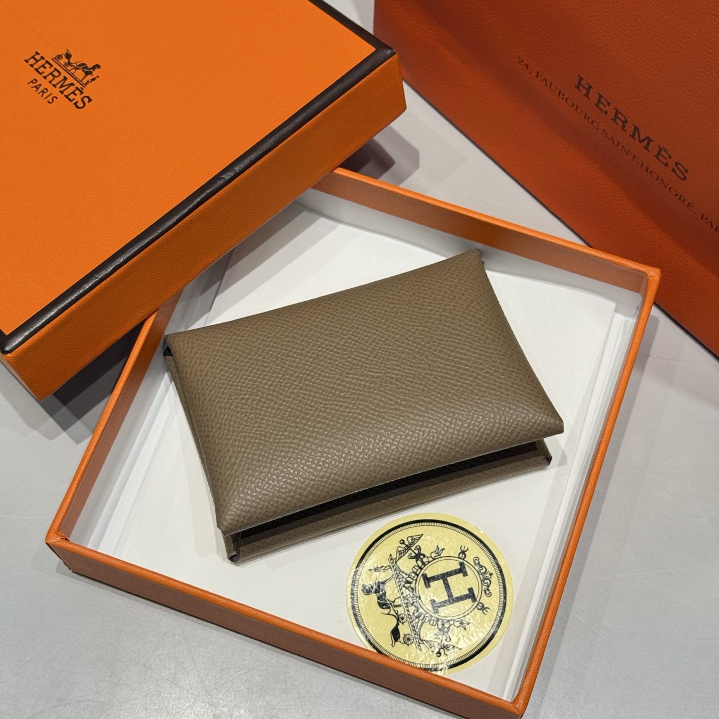 エルメス「Hermès」カルヴィ・デュオ 超実用的カードケース 6色