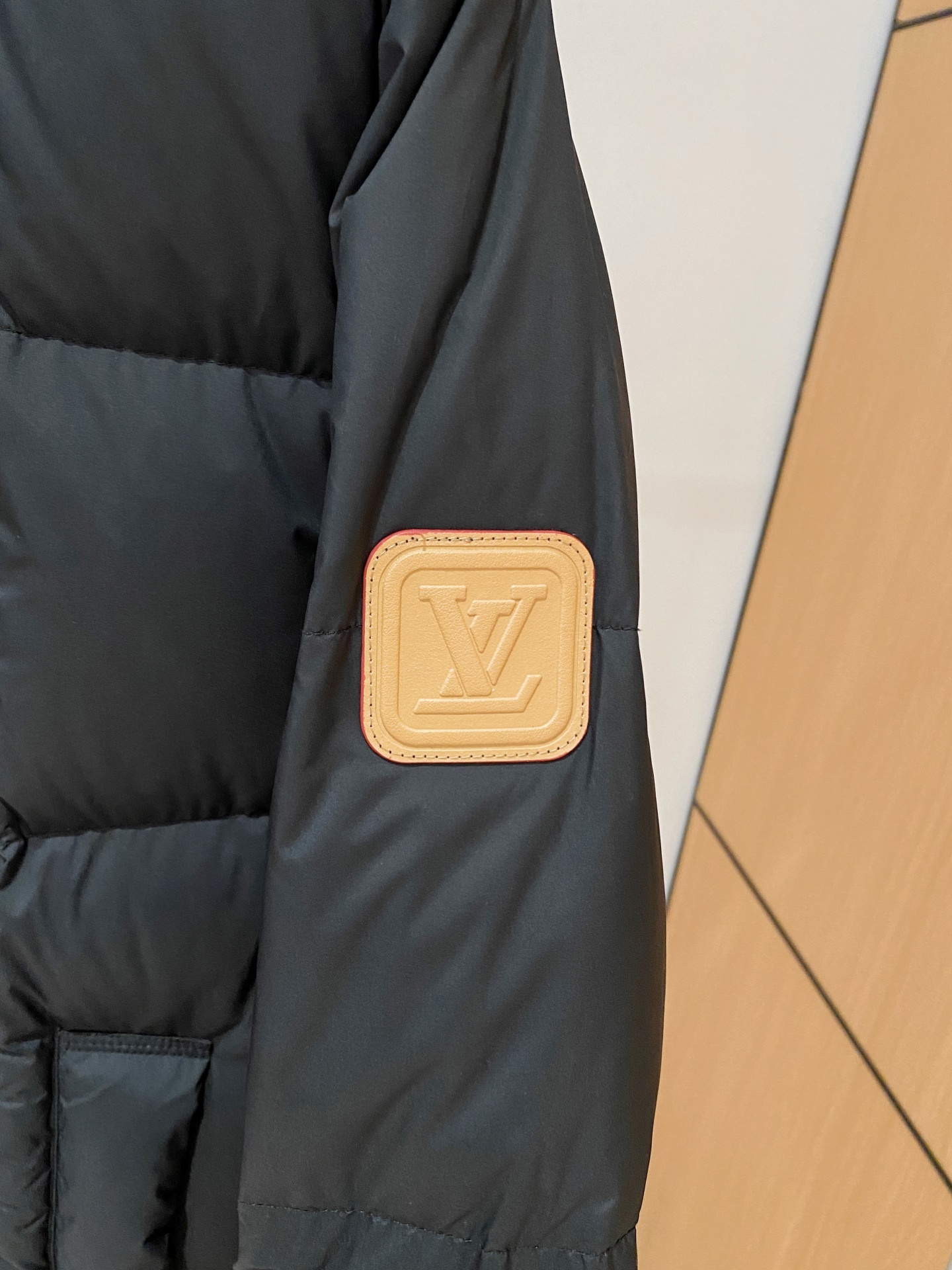 ルイ・ヴィトン「Louis Vuitton」‌冬のファッションフーディーダウンジャケット