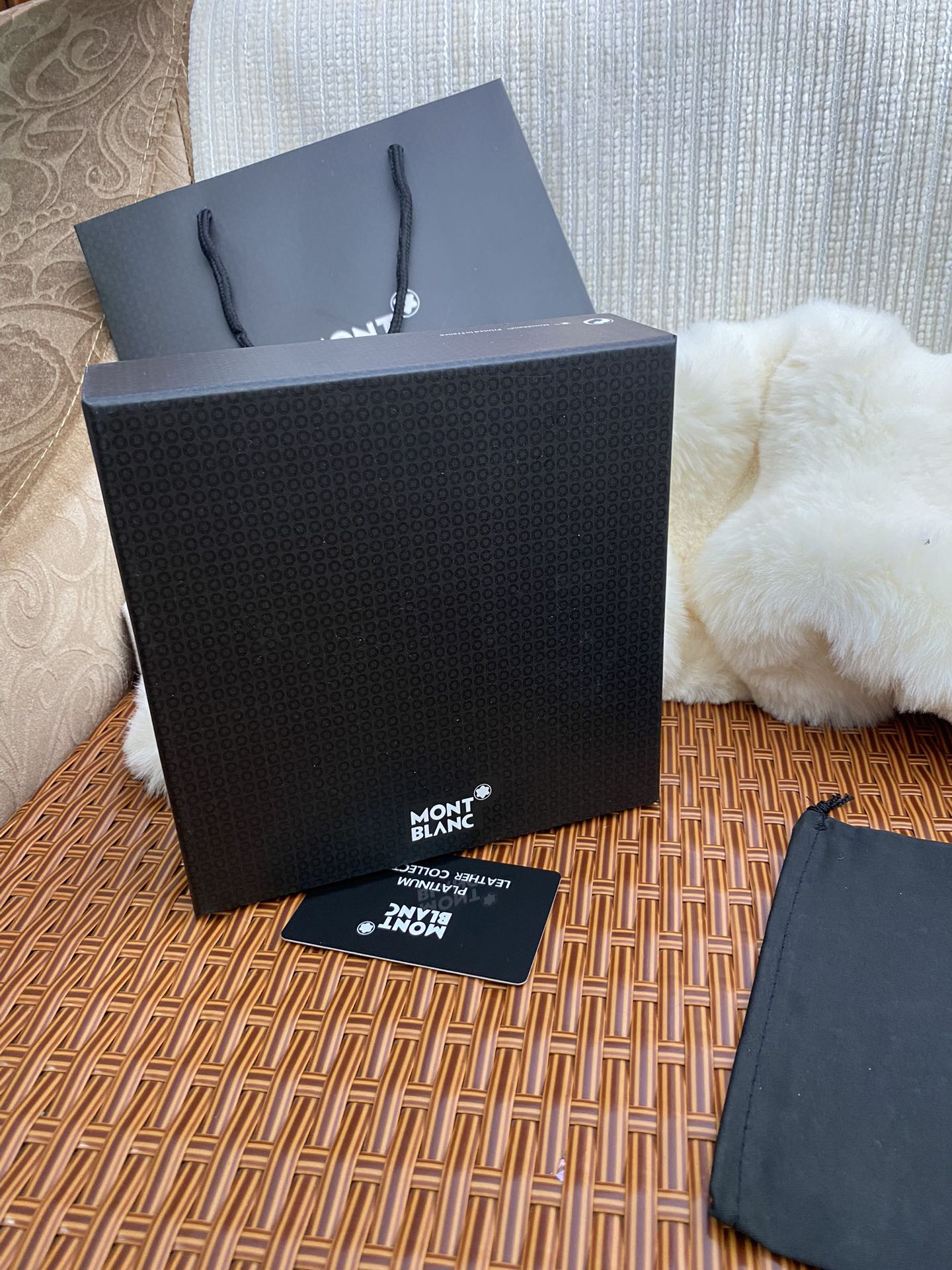 【厳選在庫】Montblanc ビジネスマン正装ベルト「全長約 100cm」