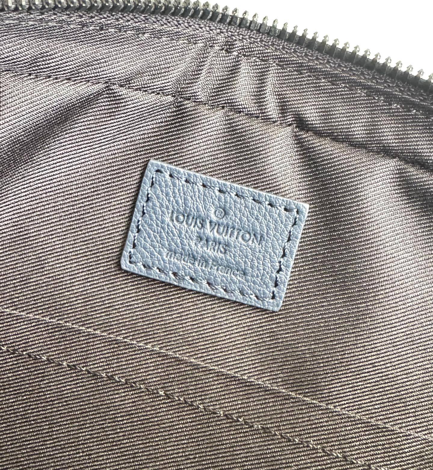 ルイ・ヴィトン「Louis Vuitton」スタイリッシュ メッセンジャーバッグ