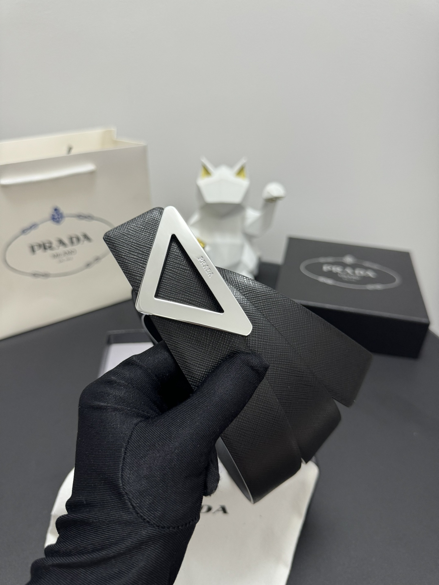 【高級品倉庫到着】Prada イタリアンビジネスベルト「全長約 100cm」
