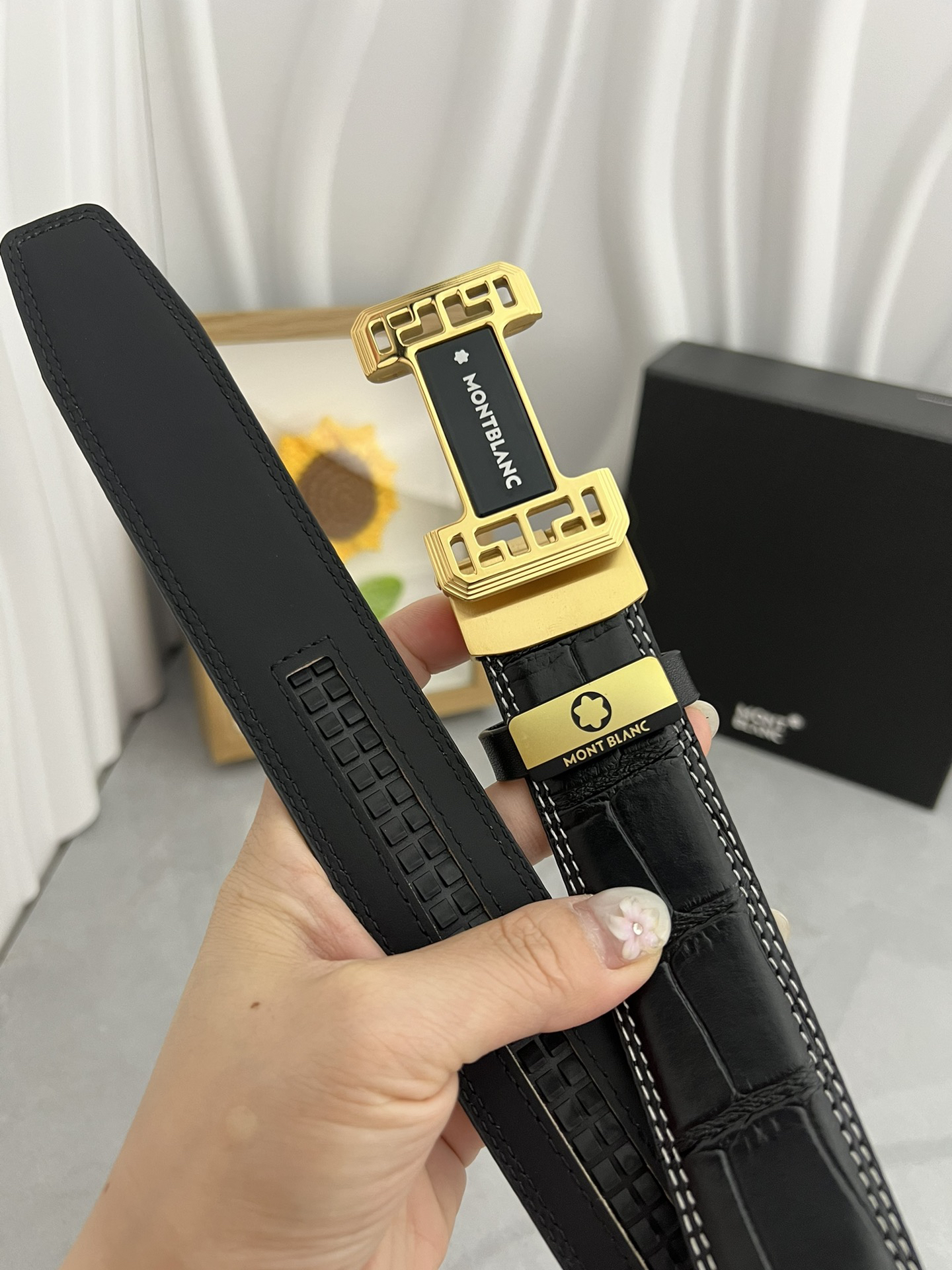 【厳選在庫】Montblanc ビジネスマン正装ベルト「全長約 100cm」