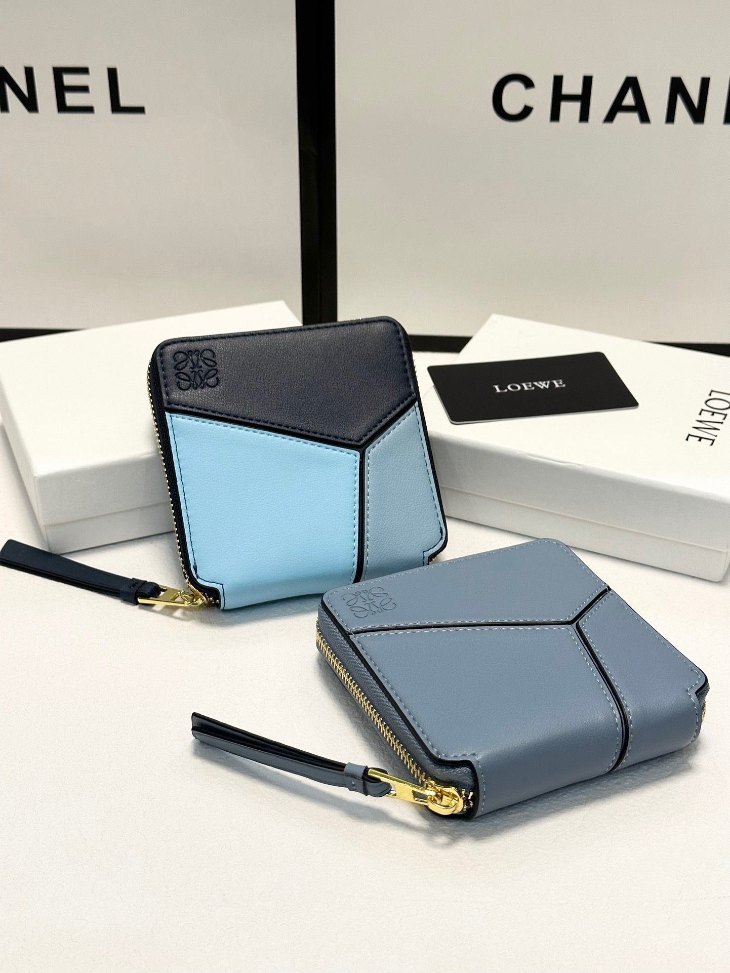 ロエベ「LOEWE」アナグラム コンティネンタル ウォレット 4色